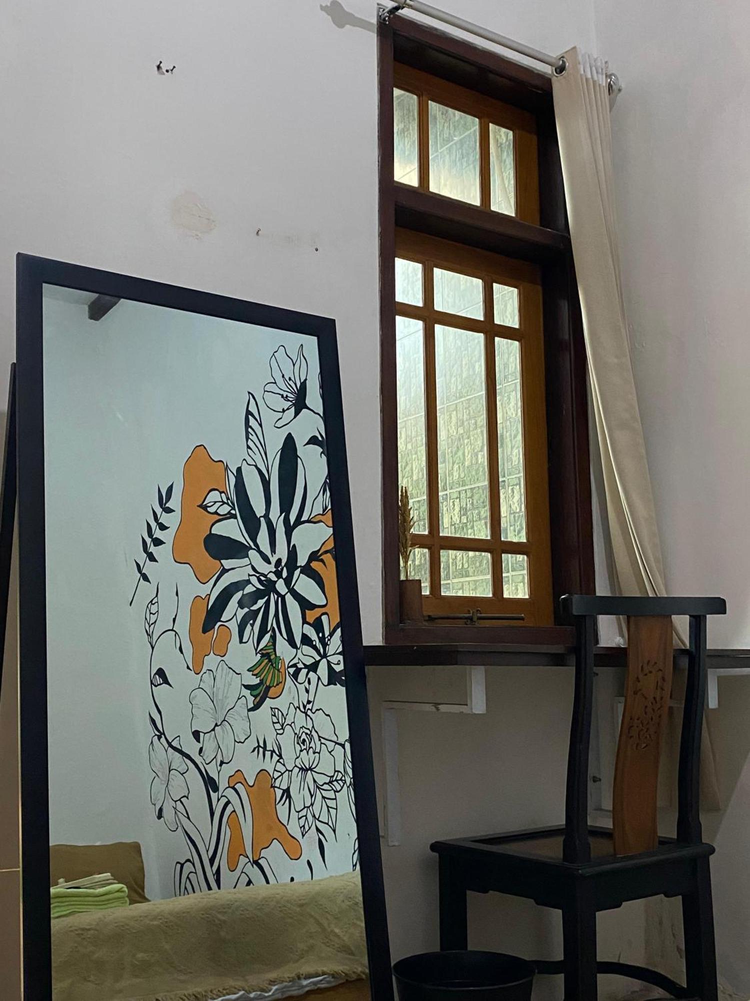 Zzz Hostel Banyuwangi  Room photo