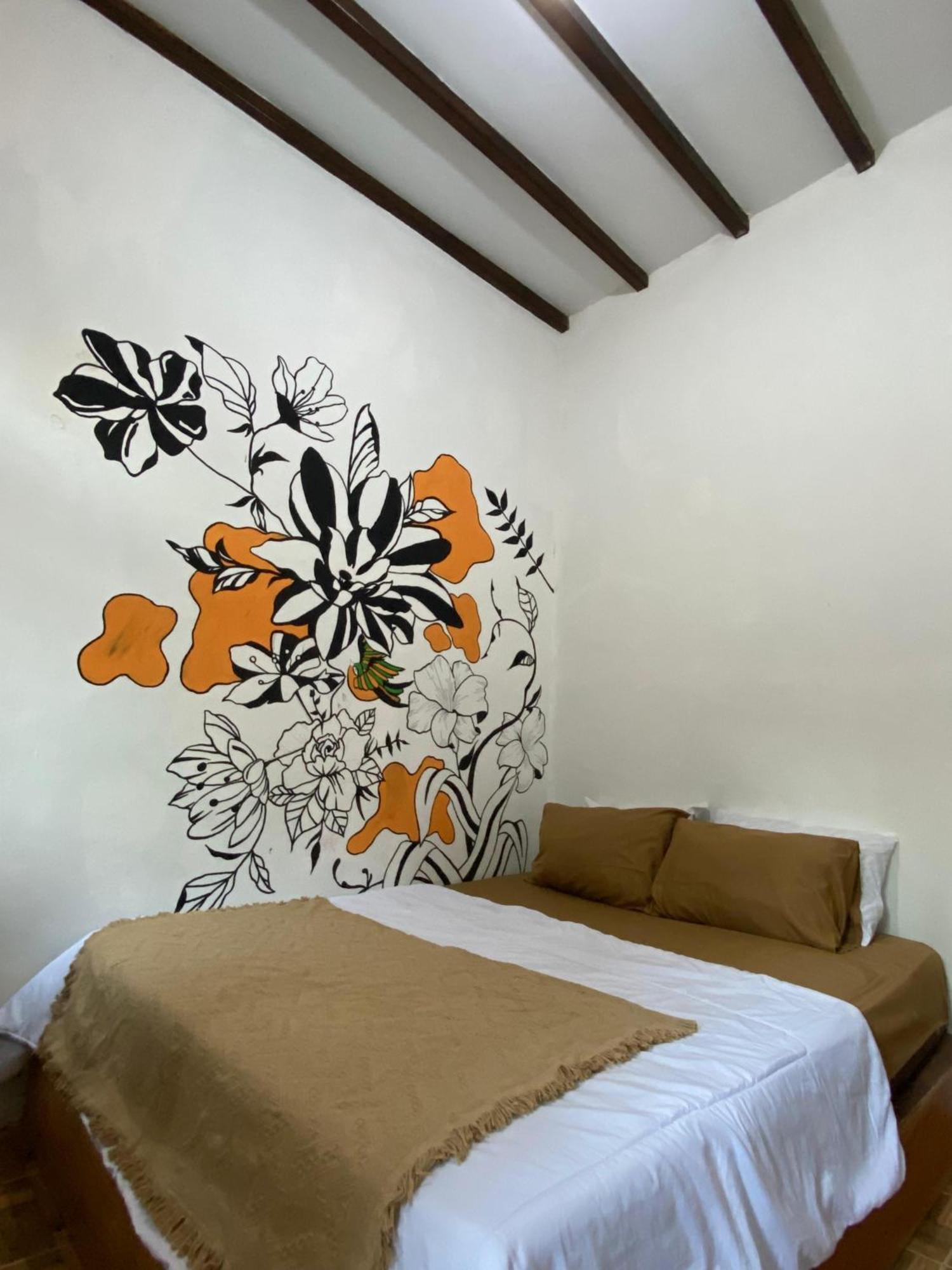 Zzz Hostel Banyuwangi  Room photo