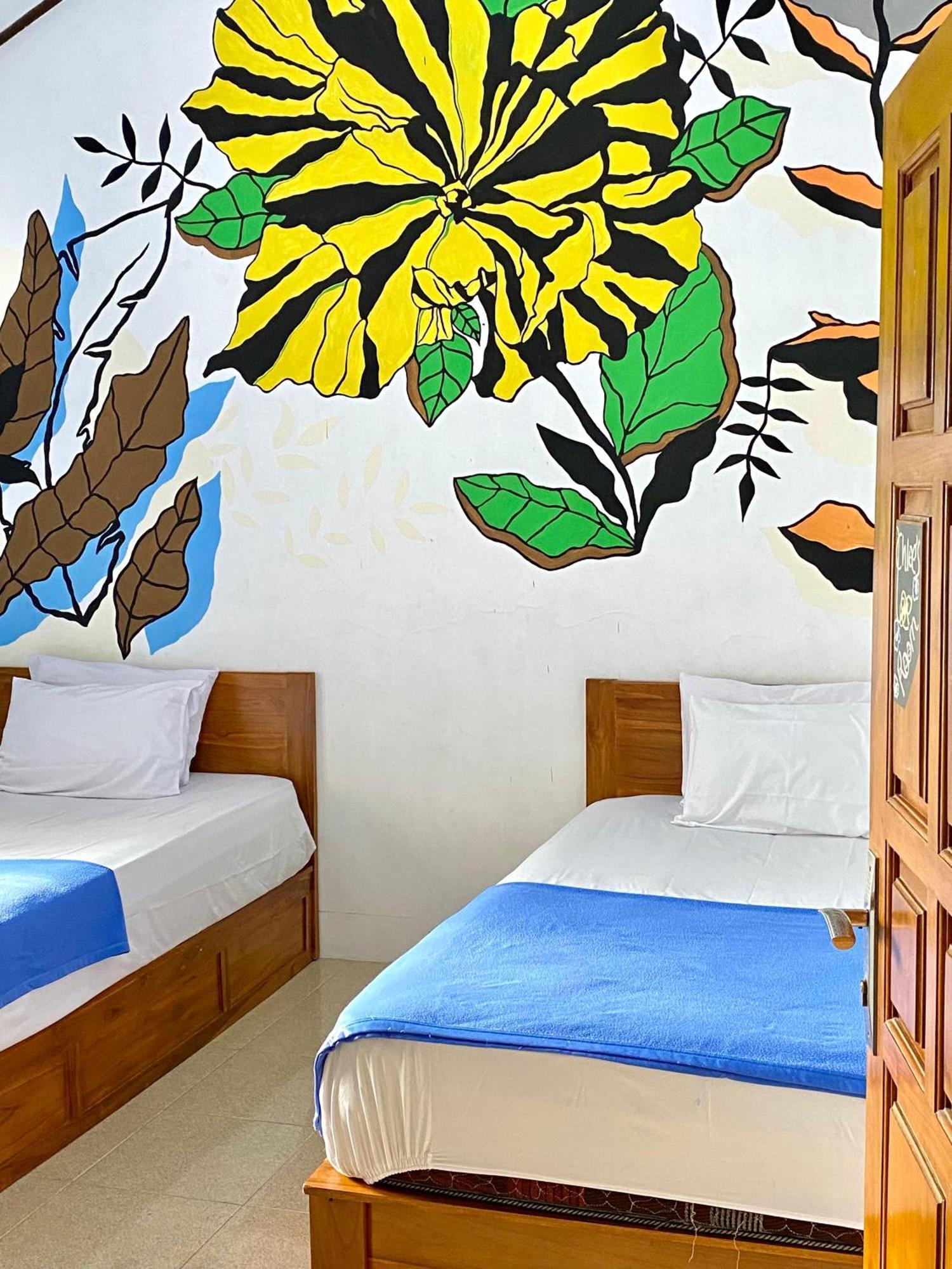Zzz Hostel Banyuwangi  Room photo